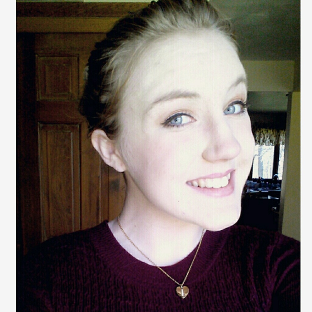 Meet your Posher, Ilsa